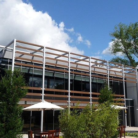 האטפילד Beales Hotel מראה חיצוני תמונה