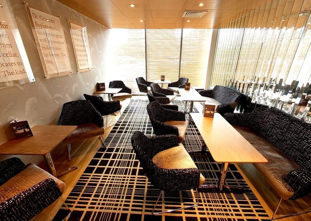 האטפילד Beales Hotel מראה חיצוני תמונה